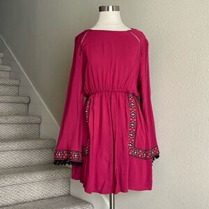Earthbound Sz S Magenta Boho Mini Dress with Bell Sleeves